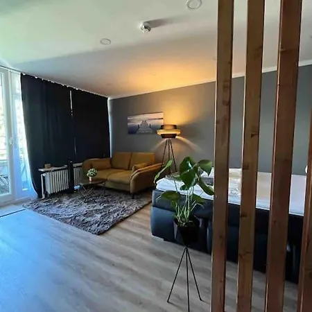 Wohnung In Augsburg Innenstadt -Tiefgarage Exterior photo