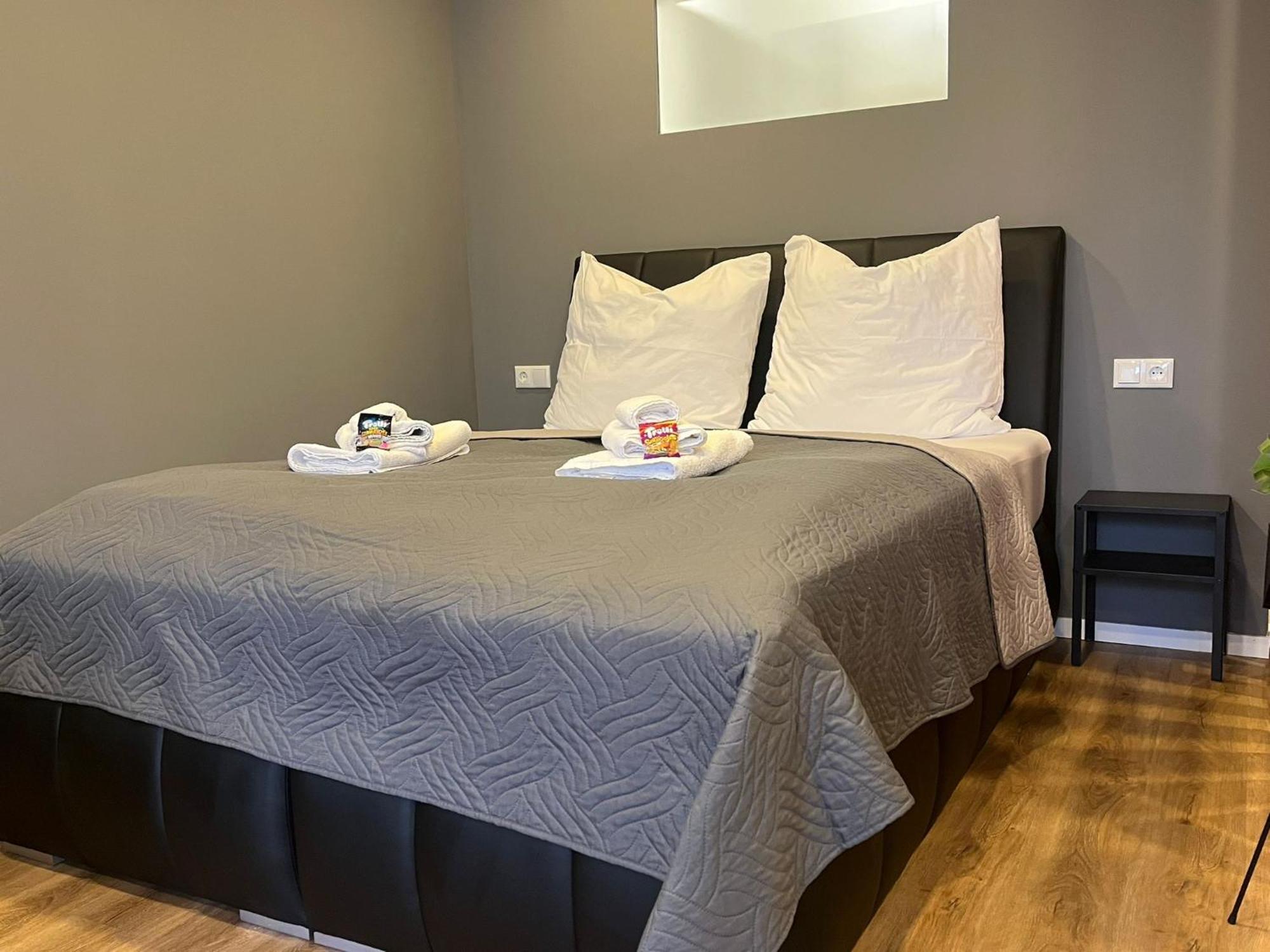 Appartamento In Innenstadt -tiefgarage Augusta
